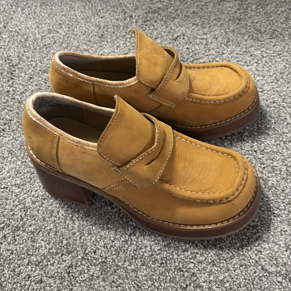 Vintage Y2K leather candies platforms